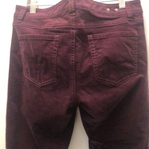 Cabi skinnyCorduroy size 10